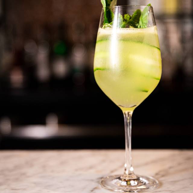 Cocktail glass